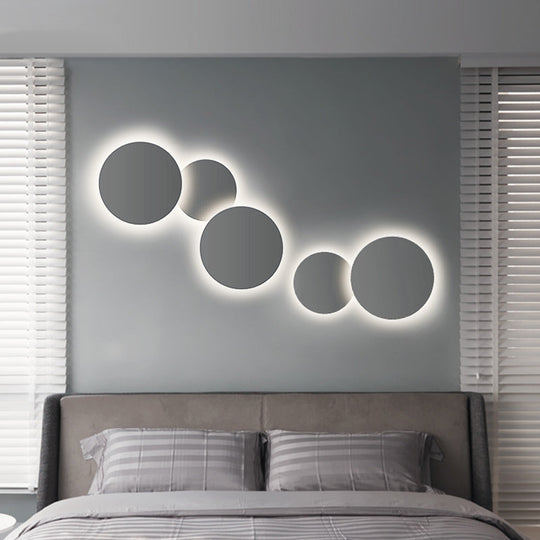 Minimalist Circle Wall Lamp with Warm/White Integrated LED Lighting in Grey/White, 47.5"/52" Wide