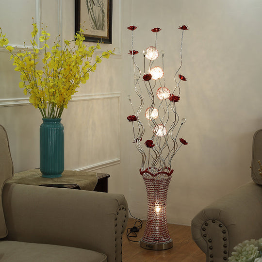 Stylish LED Vine Floor Lamp in Red - Pleated Vase Design - Aluminum Construction - Perfect for Reading - Decorative Lighting