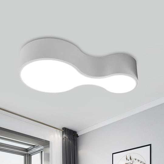 Modern Black/White Curved Flush LED Metal Ceiling Lamp with Frosted Diffuser