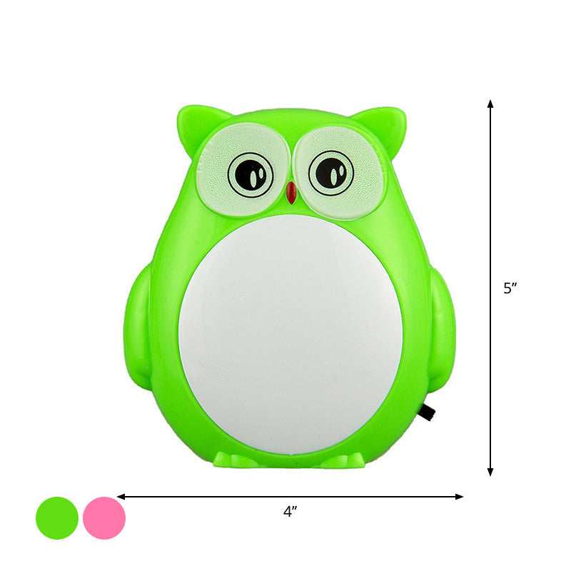 Mini Owl Night Light for Kids Room - Cartoon Plug-in LED Wall Lighting in Red/Green