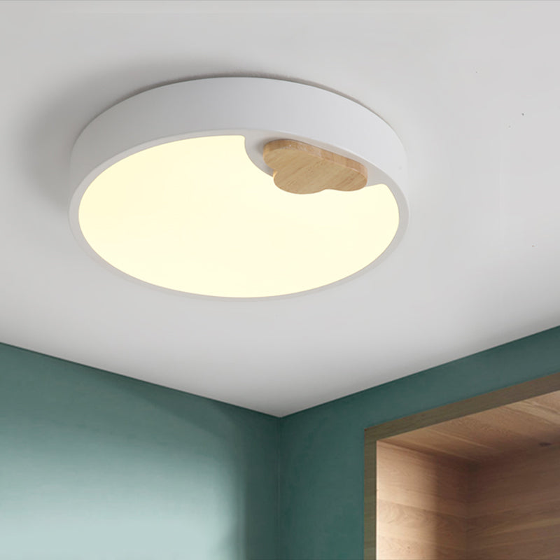 Scandinavian Acrylic Ceiling Light Fixture: White LED Round Flush Mount Lamp, 16"/19.5" Width