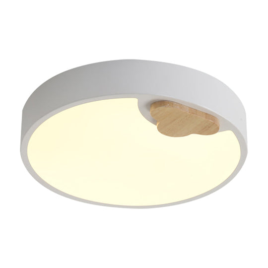 Scandinavian Acrylic Ceiling Light Fixture: White LED Round Flush Mount Lamp, 16"/19.5" Width