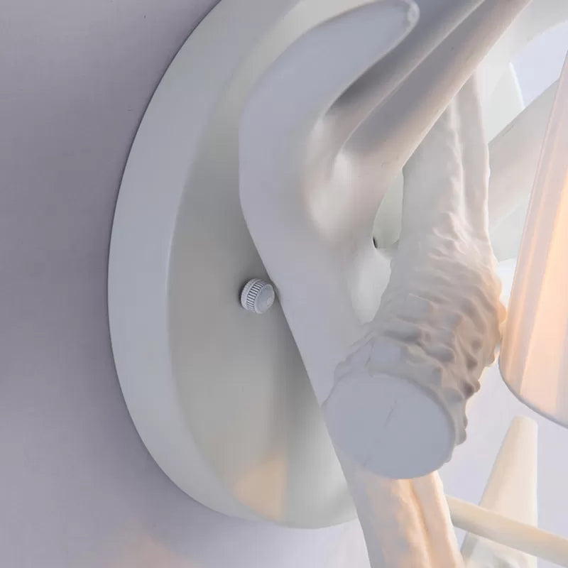 Rustic Antlers Wall Lamp: Resin Single Bulb Sconce Light in White Finish for Lodge Villa