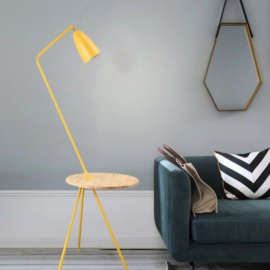 Modern Metal Floor Reading Light: Simple 1-Bulb Tripod Floor Lamp with Shelf for Living Room - Black/Pink/Yellow