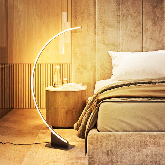 Arch Floor Lamp with Minimalist Design and LED Lighting - Ideal for Bedroom, Warm/White Light