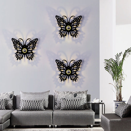 Modern Metal Wall Sconce - Cartoon Shape, Ideal for Study Room