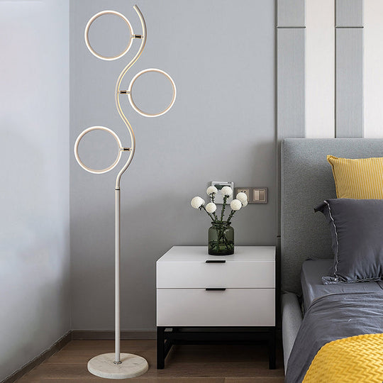 Modern Circular Tree Floor Lamp with Adjustable Metal Head, LED Standing Light (Black/White)