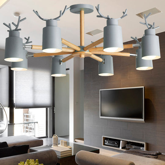 Rustic Metal Pendant Light: Deer Horn Chandelier with 8 Lights - Elegant Living Room Decor