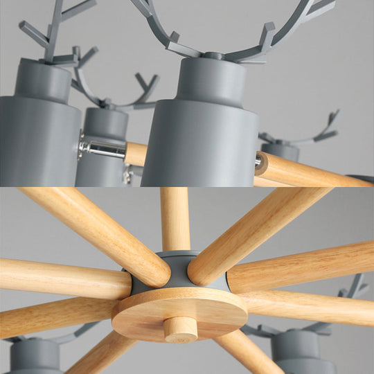 Rustic Metal Pendant Light: Deer Horn Chandelier with 8 Lights - Elegant Living Room Decor