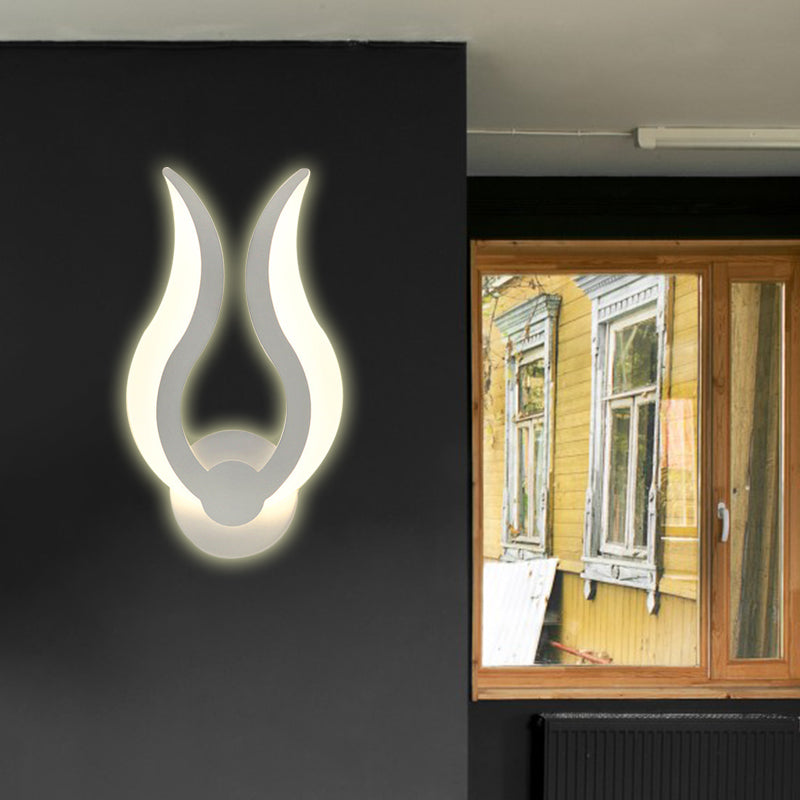 Stylish Fire-Shaped LED Wall Sconce for Kitchen and Dining Room