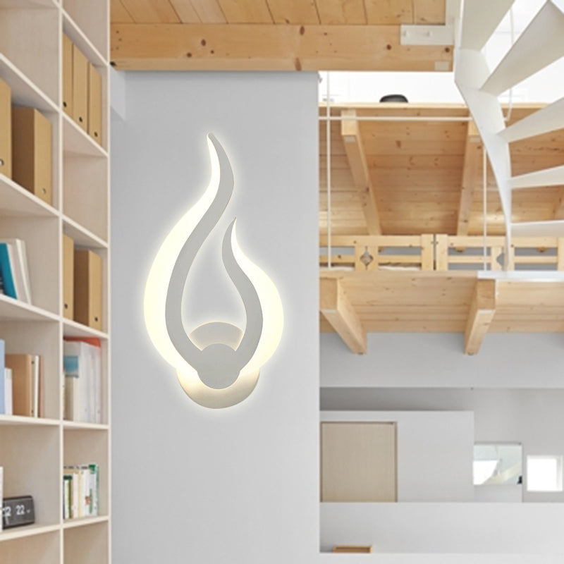 Stylish Fire-Shaped LED Wall Sconce for Kitchen and Dining Room