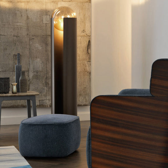 Modern Black Metal Floor Lamp with Unique Linear Capsule Arch Design for Living Room