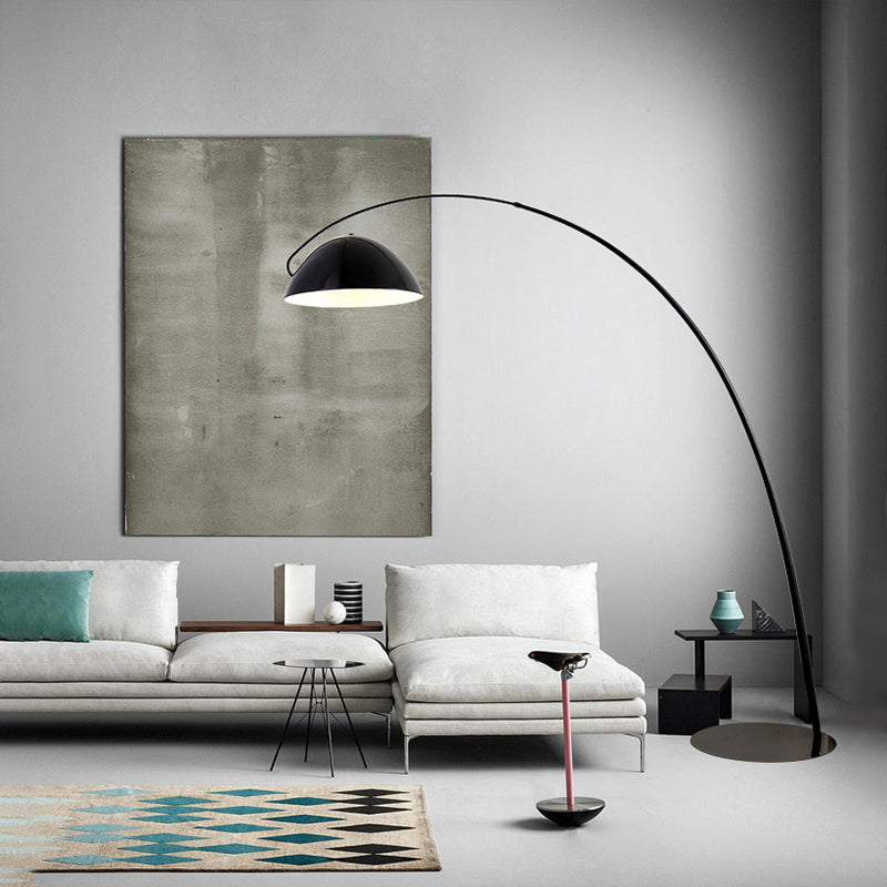 Modern Black Metal Floor Lamp with Unique Linear Capsule Arch Design for Living Room