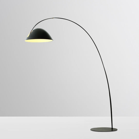 Modern Black Metal Floor Lamp with Unique Linear Capsule Arch Design for Living Room