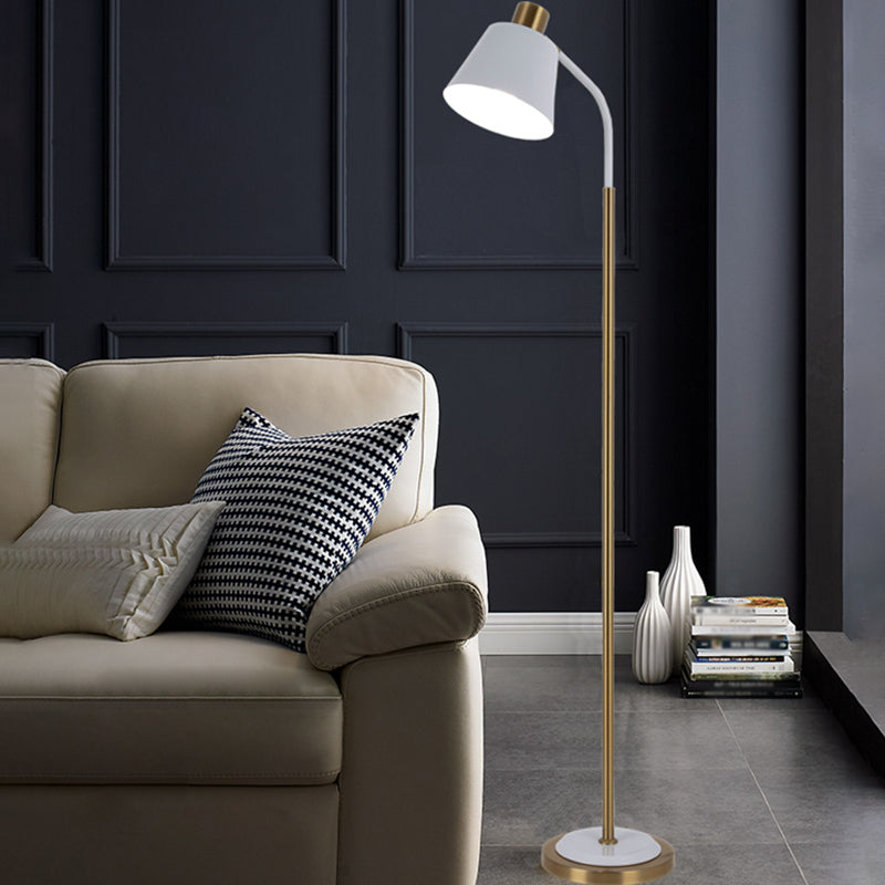 Conic Rotatable Reading Floor Light - Nordic Metal Floor Lamp in Black/White, Brass Finish
