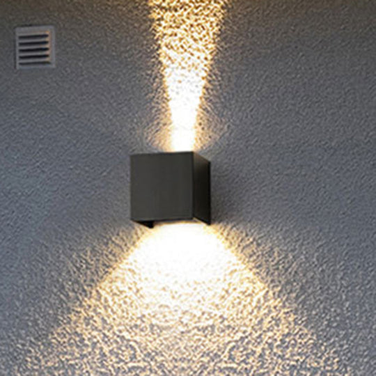Nordic Metal Black Wall Lamp: Cube/Triangle/Cylinder LED Sconce for Outdoor