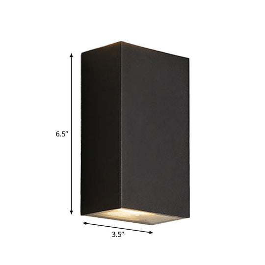 Nordic Metal Black Wall Lamp: Cube/Triangle/Cylinder LED Sconce for Outdoor