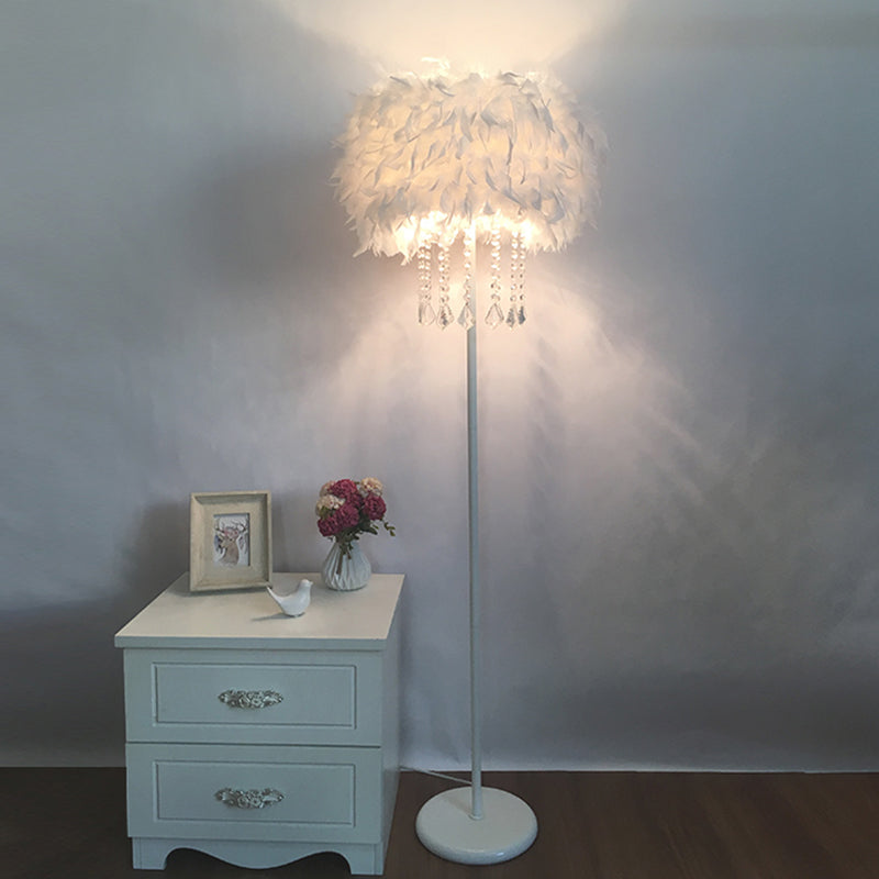Modern Feather Drum Standing Floor Light: 16"/18" W, 1-Head White Floor Lamp with or without Draping Crystal