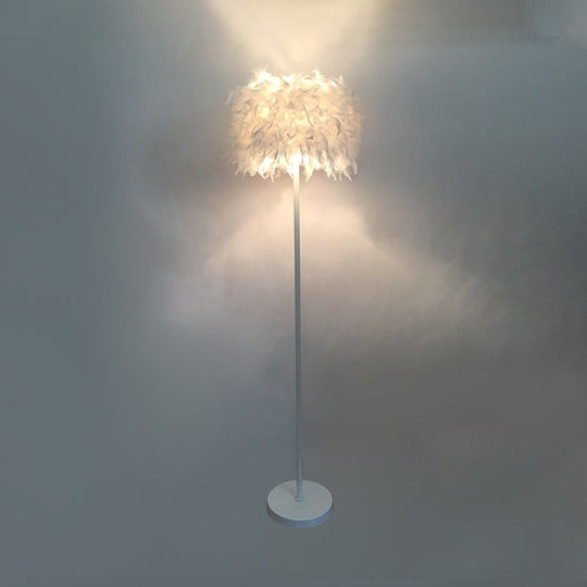 Modern Feather Drum Standing Floor Light: 16"/18" W, 1-Head White Floor Lamp with or without Draping Crystal