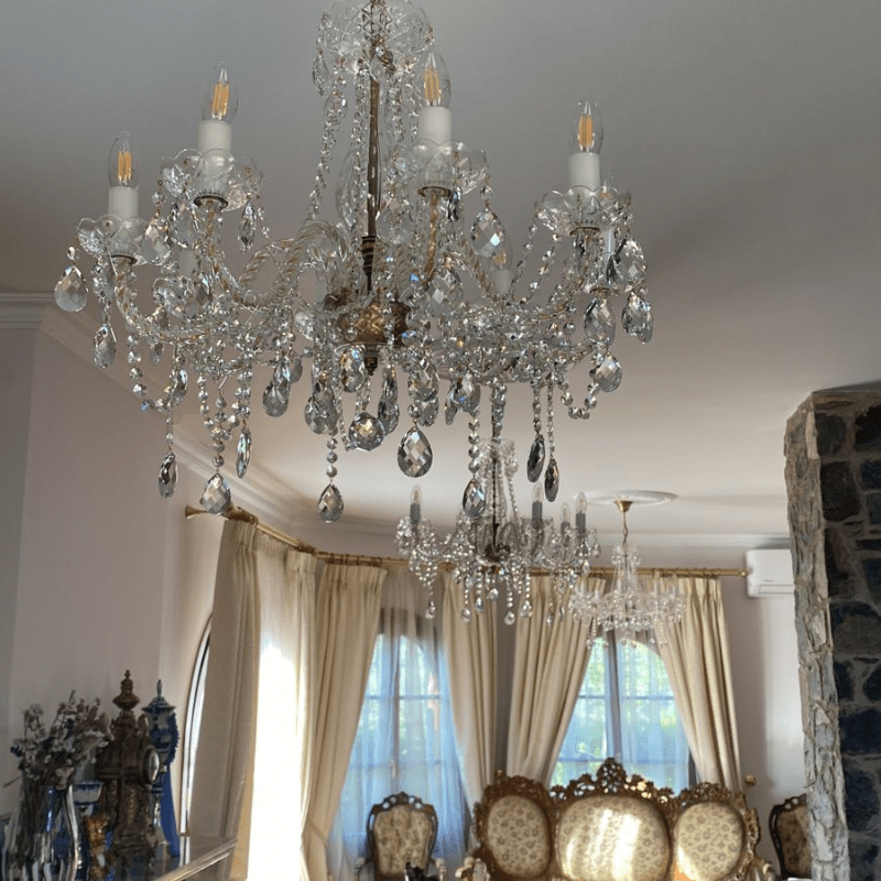 Classe Elevated Crystal Chandelier - Luxurious Hand-Cut Bohemian Elegance