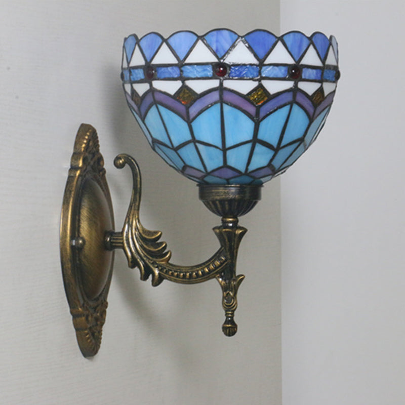 Mediterranean Brass Wall Sconce – Elegant Geometry Cut Glass Shade for Corridor Lighting