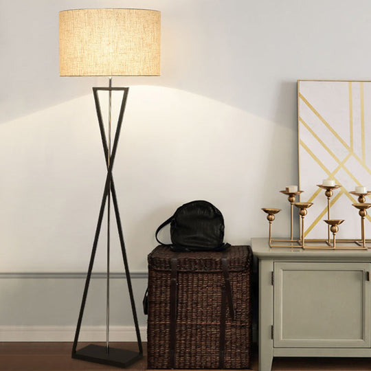 Stylish Hourglass Metal Floor Lamp with Artistic Drum Shade - Perfect for Living Rooms