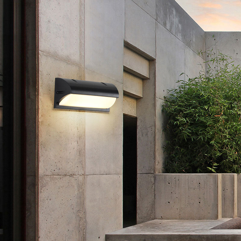 Minimalistic Black Wall Sconce Lamp - Metal LED Lighting Fixture for Outdoor Spaces