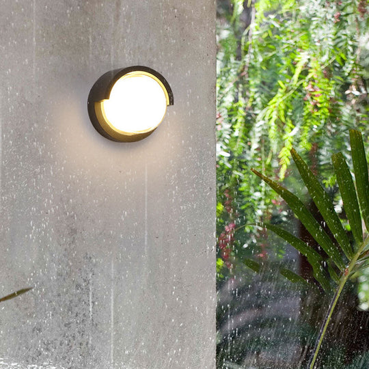 Minimalist Black Acrylic LED Wall Sconce Light – Geometric Design for Outdoor Lighting