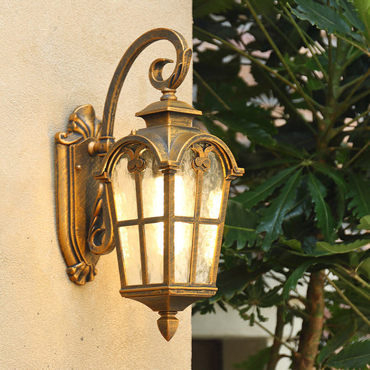 Retro Lantern Wall Mount Light with Ripple Glass for Courtyard