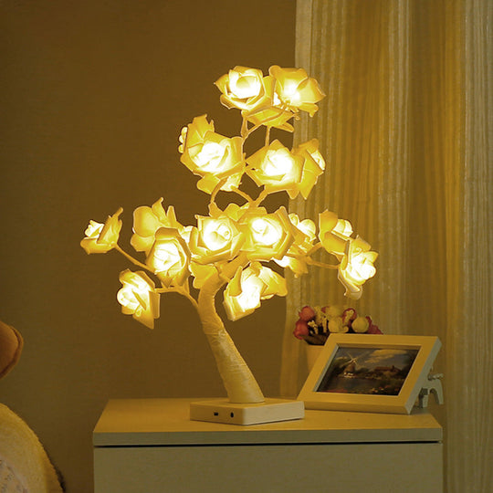 Kids' Tree-shaped LED Table Lamp with USB Charging Port - Bedroom Nightstand Light