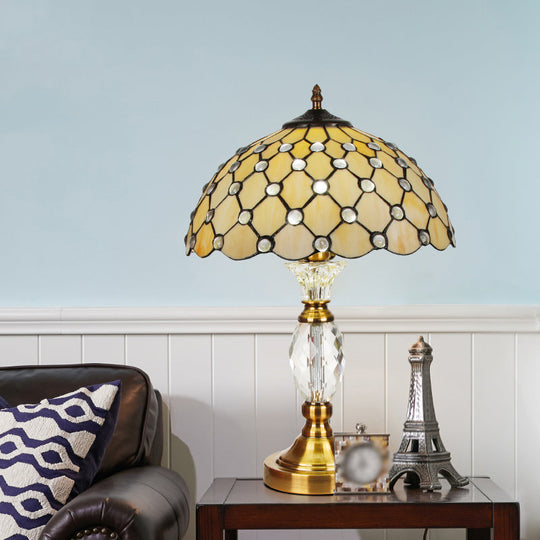 Tiffany Handcrafted Glass Table Light - 1-Light Beige Nightstand Lighting with Trellis Pattern