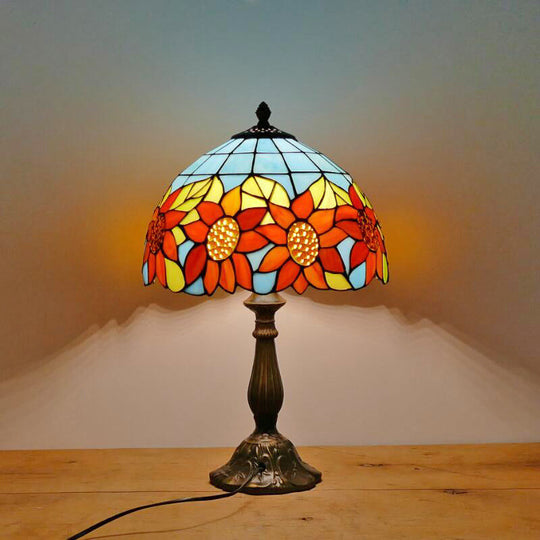 Sunflower Pattern Nightstand Lamp - 2 Head Stained Glass Table Lighting with Pull Chain