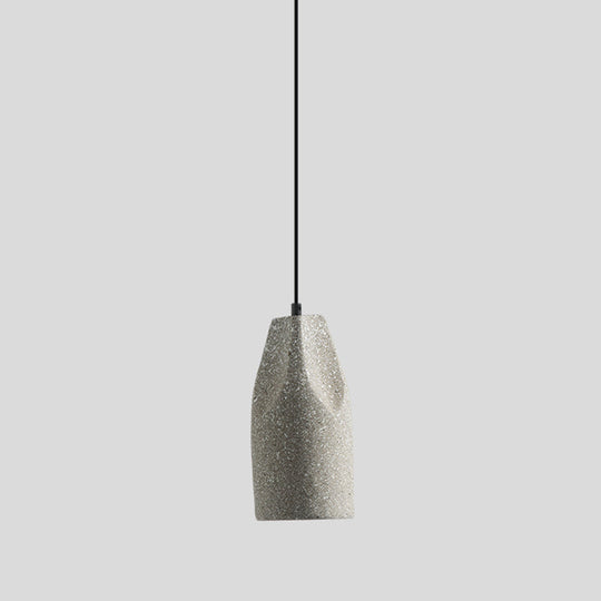 Sleek Single Pendant Light: Geometric Cement Ceiling Fixture for Modern Restaurants
