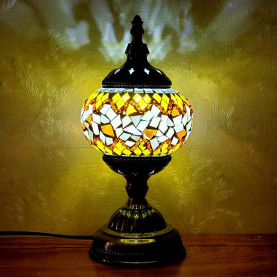 Handcrafted Turkish Stained Glass Nightstand Lamp - Elegant Single-Bulb Table Light for Restaurants