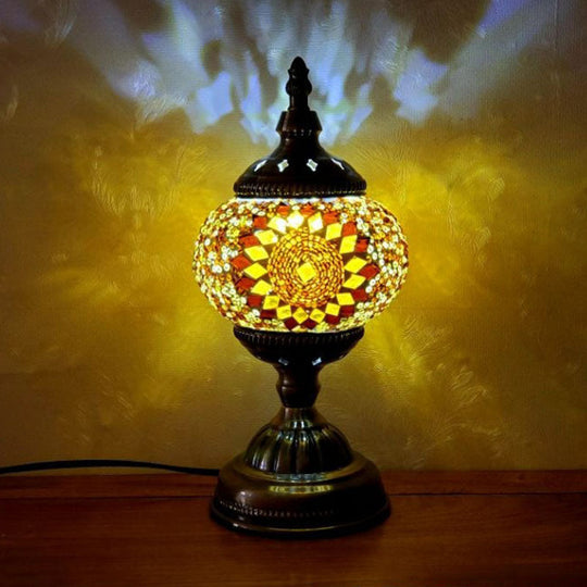 Handcrafted Turkish Stained Glass Nightstand Lamp - Elegant Single-Bulb Table Light for Restaurants