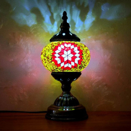 Handcrafted Turkish Stained Glass Nightstand Lamp - Elegant Single-Bulb Table Light for Restaurants