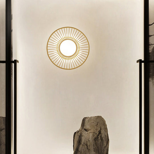 Bamboo Simplicity LED Wall Lighting: Wheel-Shaped Wood Mount Light for Living Room