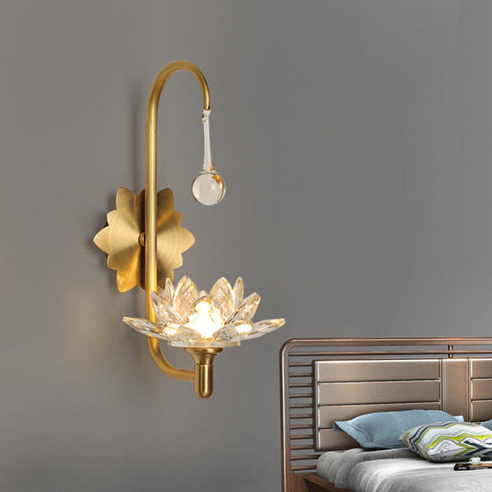 Lotus Wall Lamp with Clear Crystal, Modernist Design - 1 Head Bedside Sconce in Brass
