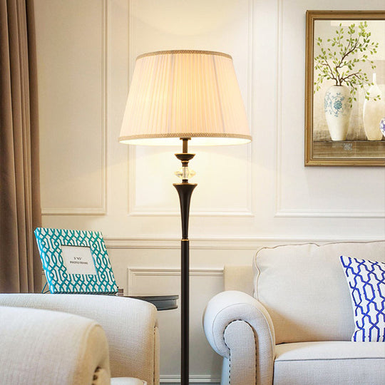 Traditional White Bucket Pleated Fabric Floor Lamp, Stand Up Lighting for Living Room