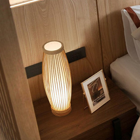 Elegant Bamboo Nightstand Lamp: Asian Style Table Lighting with Wood Base for Tea Room