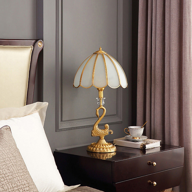 Classic Style Beveled Glass Scalloped Table Lamp with Brass Base for Bedside Nightstand
