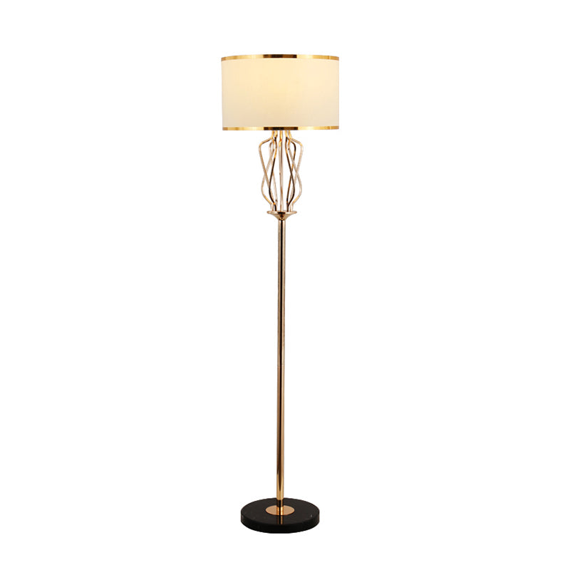 Classic Style Round Fabric Floor Lamp with 1 Head, Brass Finish – Ideal for Living Room Lighting