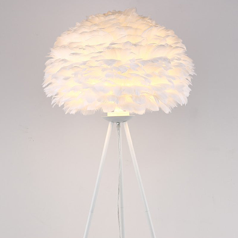 Minimalist Black-White Floor Lamp with Feather Dome Shade - 1-Light Living Room Stand Up Light