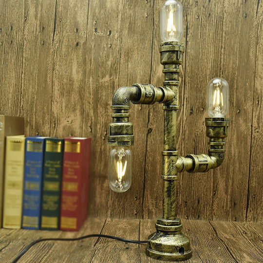 Industrial Metal Water Pipe Nightstand Lamp - Stylish Dorm Room Decoration Light