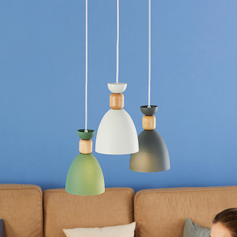 Nordic Metal Wine Cup Multi Pendant Light with 3 Bulbs for Elegant Table Lighting