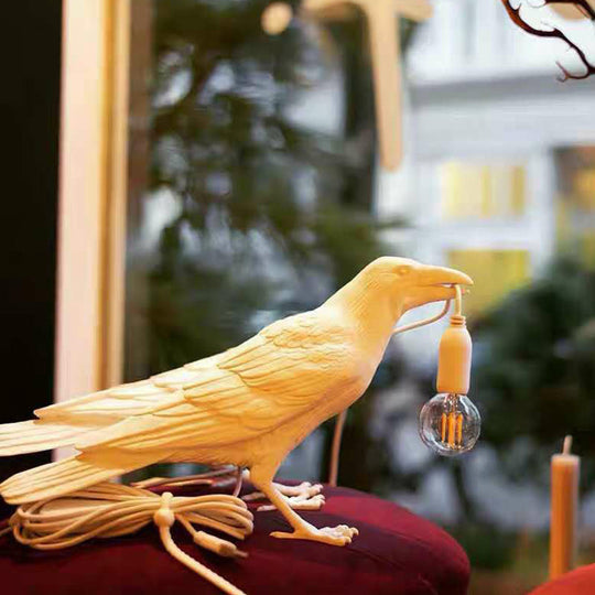 Artistic Bird Shaped Table Lamp - Creative Resin Nightstand Light for Bedroom
