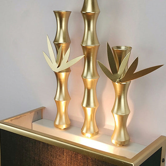 Rustic Metal Rectangle Sconce - 1 Light Wall Mounted Lamp for Living Room - Black/White