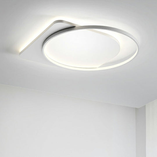 Sleek Acrylic Loop Ceiling Lamp: Simplicity meets LED Flush-Mount Light Fixture for Aisles