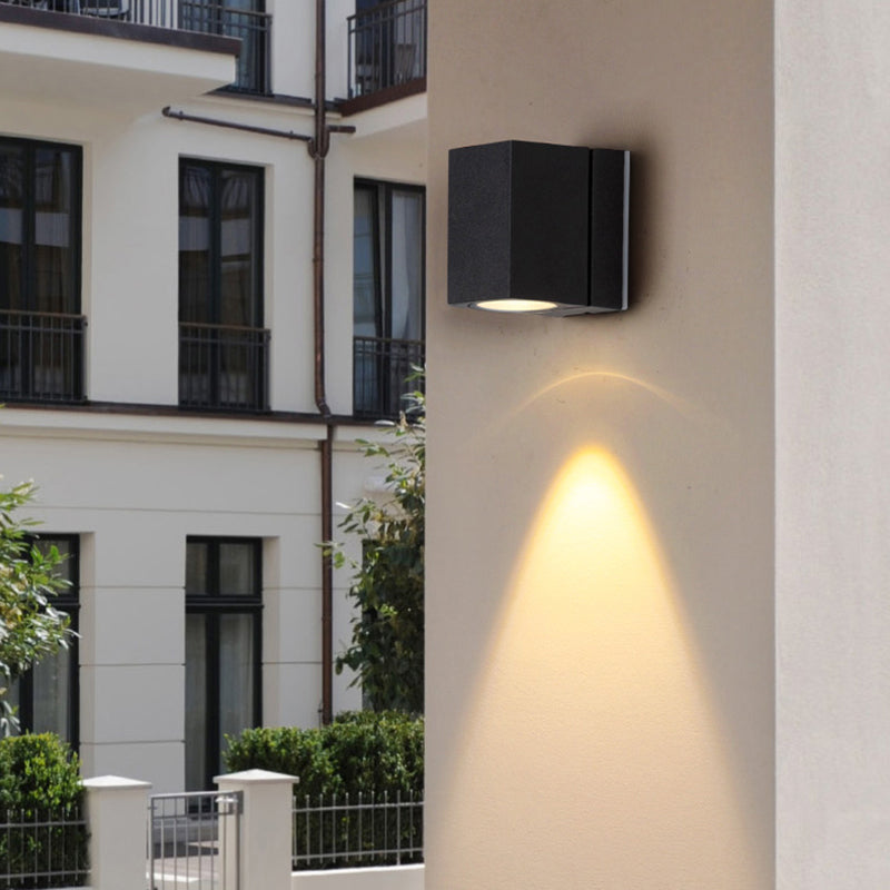 Modern LED Patio Wall Sconce: Rectangular Mini Metal Light Fixture in Black