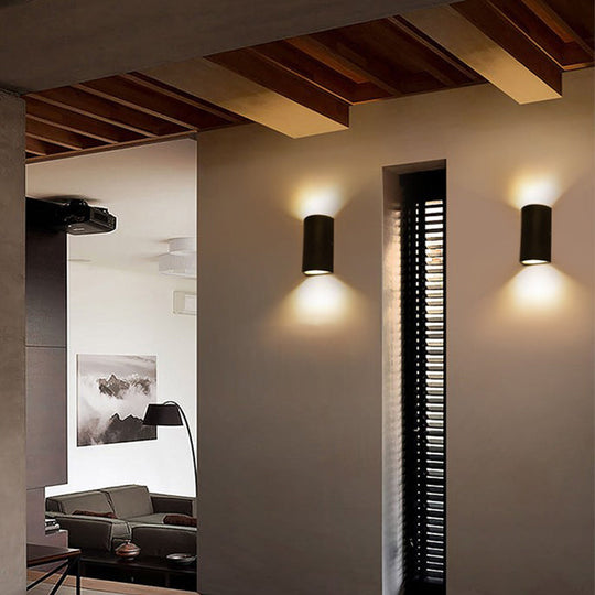 Minimalistic Black Aluminum Geometric LED Wall Sconce for Patio